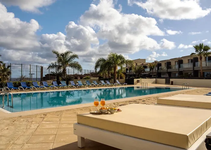 Sea View I Pool I Private Garage I Wi-fi I Wine L Coffee فيلة