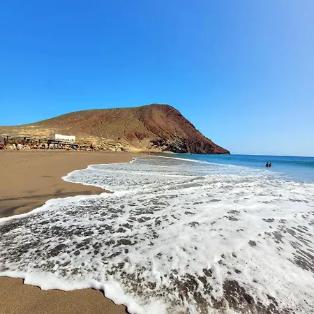 فيلة Sea View I Pool I Private Garage I Wi-fi I Wine L Coffee