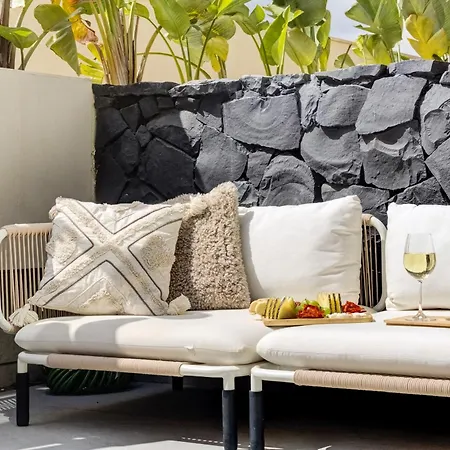 Sea View I Pool I Private Garage I Wi-fi I Wine L Coffee Вилла *